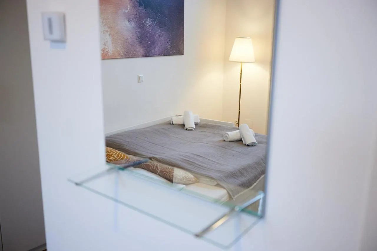 Nice Studio Close To Metro III Viyana