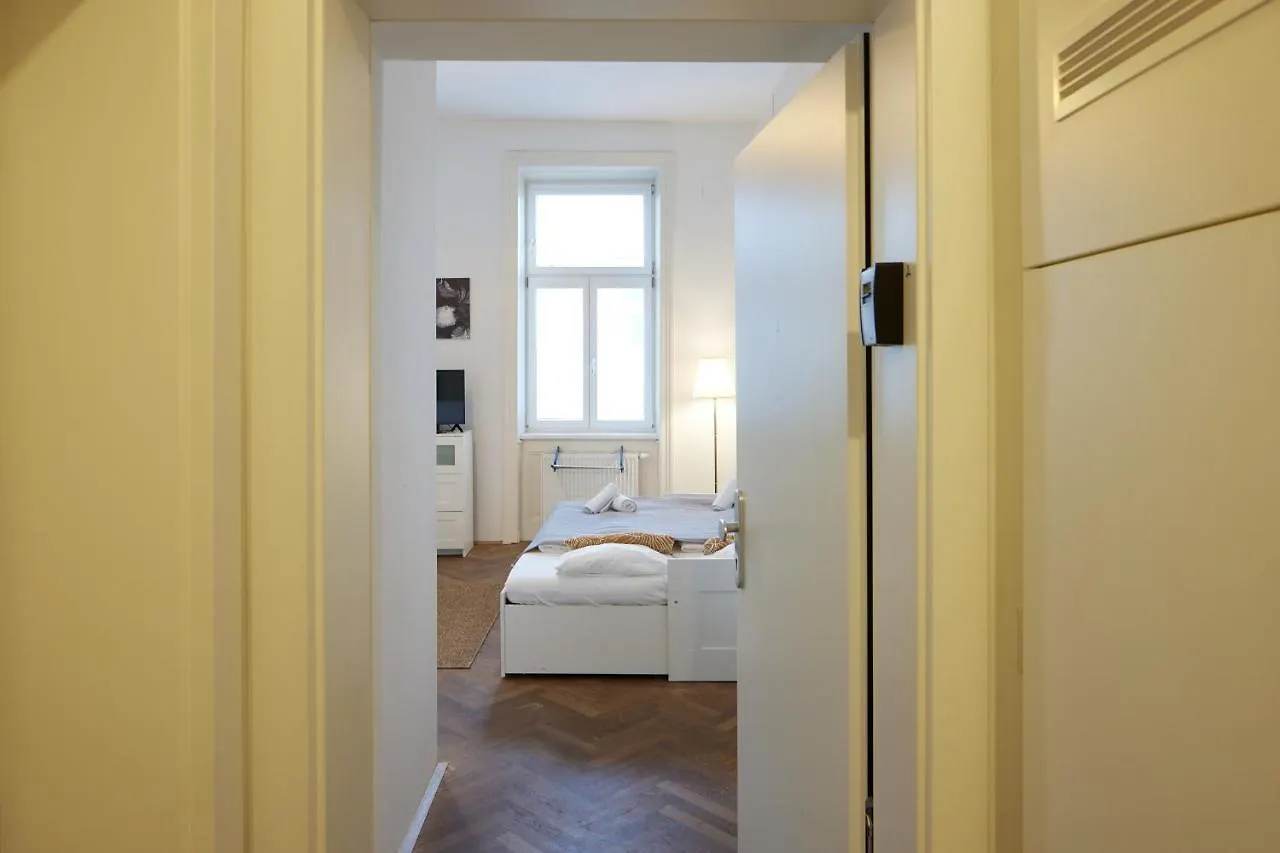 Daire Nice Studio Close To Metro III Viyana Avusturya